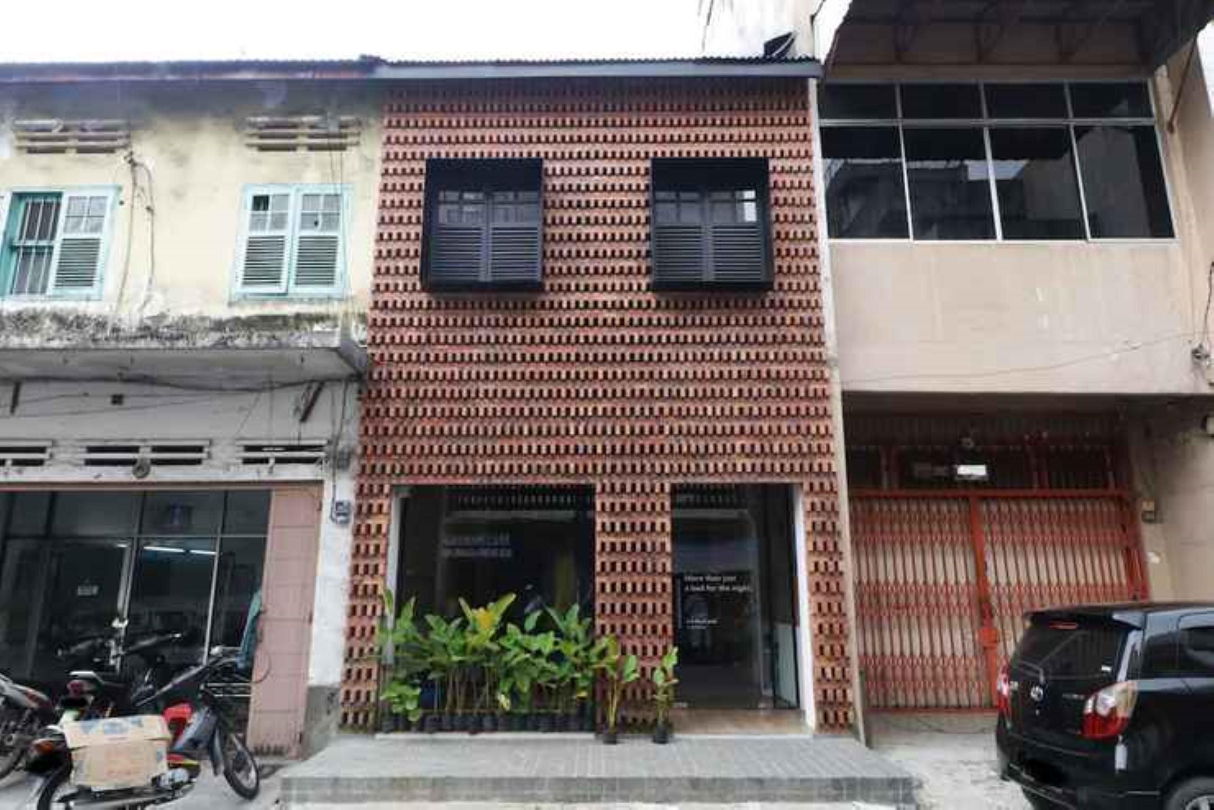 Semalam at Sun Yat Sen Hostel Medan Luaran gambar